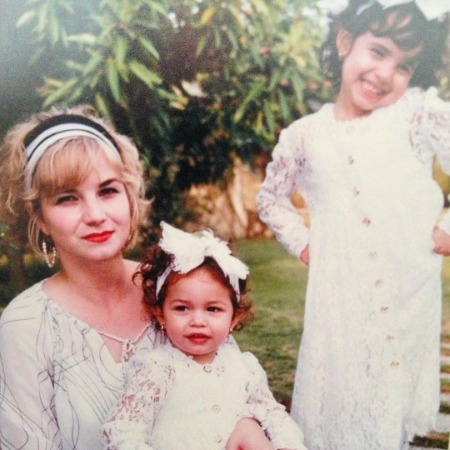 The picture of Laura Char Carson with her daughters Sofia Carson and Paulina Char.